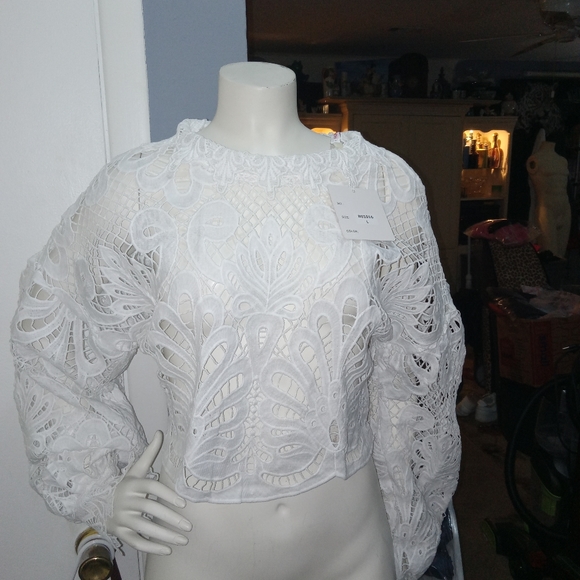 See Thru Cover Up BOHO Lace Crop Top - Picture 2 of 4